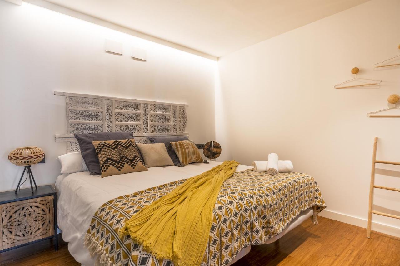 Ria Ac By Staynnapartments Bilbao Esterno foto